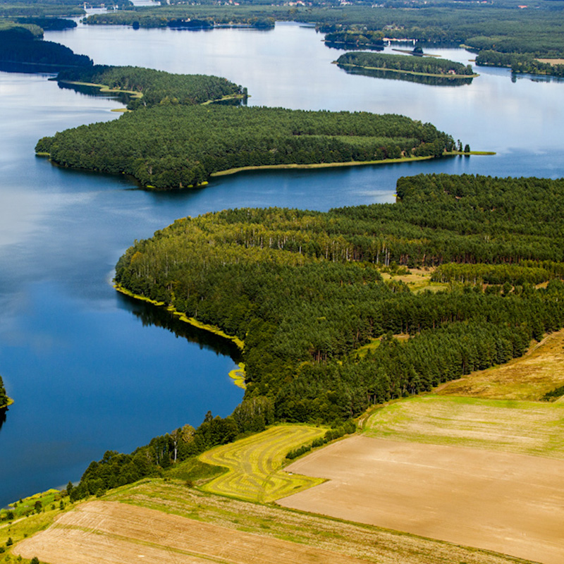 Grupowy spływ kajakowy na Kaszubach